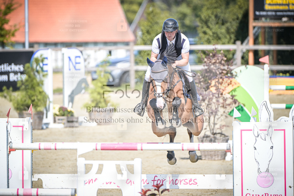 DOS_0818 | Entdecke hochwertige Reitturnierfotos von Foto Oger. Professionell, emotional und authentisch – jetzt Lieblingsmomente im Shop bestellen. - Realisiert mit Pictrs.com