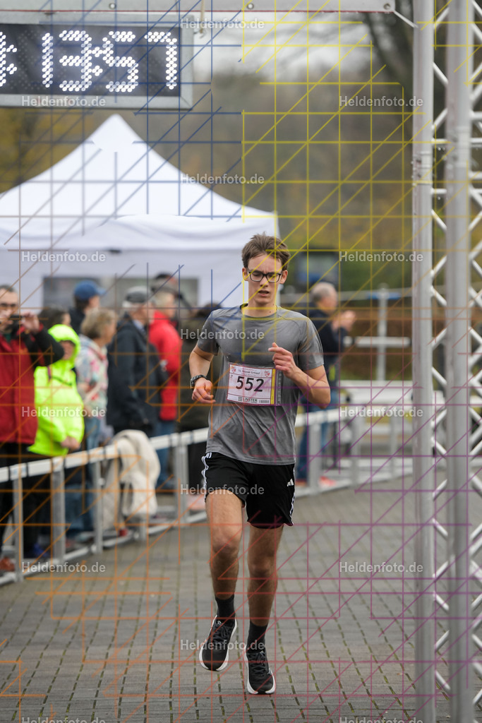 Neusser Erftlauf 2025  | 15km Neusser Erftlauf 2025 Foto: Heldenfoto.de