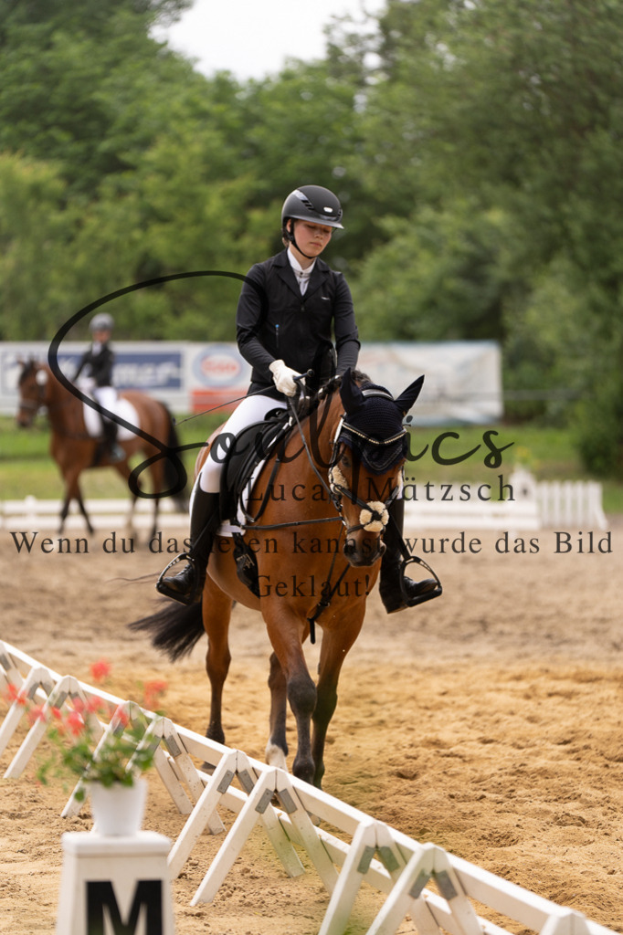 A7505923 | Turnier/Reitfotograf
