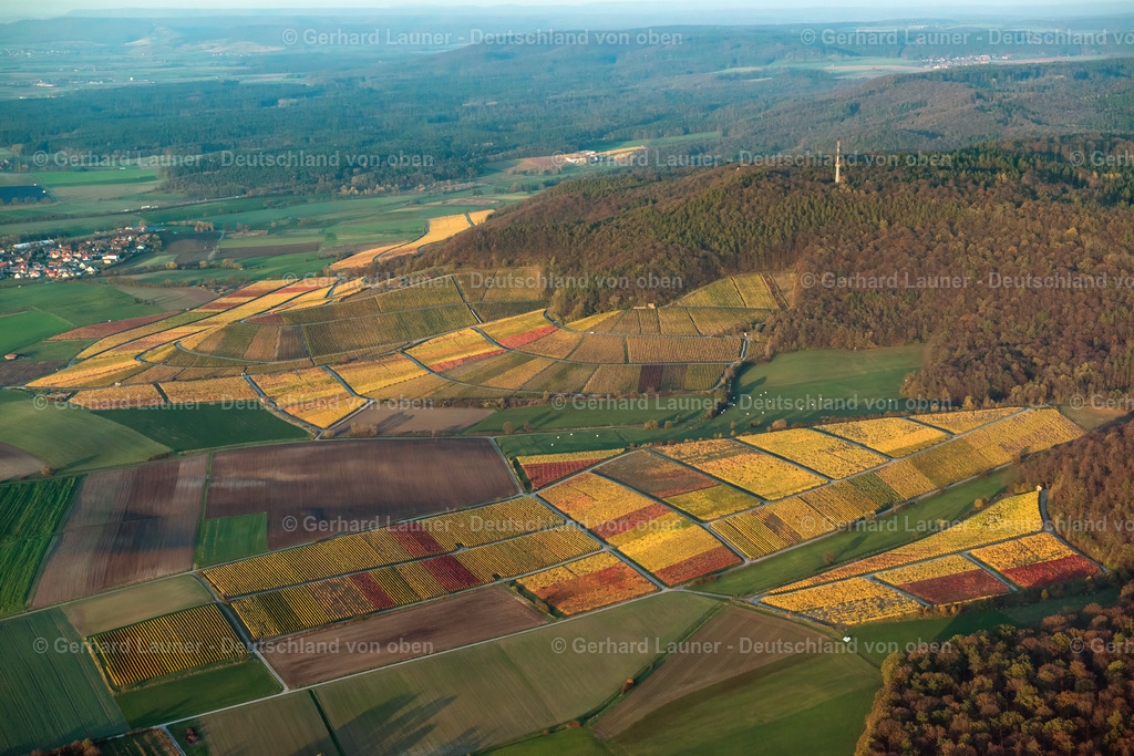 3306075 | Weinbergslandschaft an der Mainschleife bei Escherndorf und Nordheim
