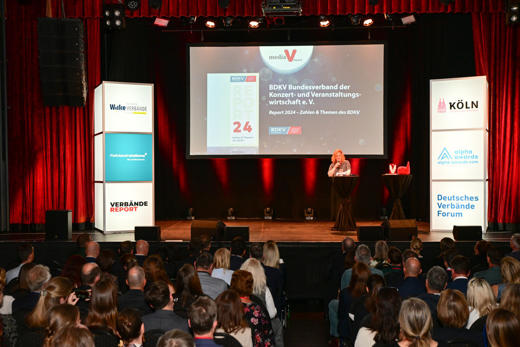 0127Media_V_Award_2025_Foto_Stefan_Wernz | Fotograf Köln - Realisiert mit Pictrs.com