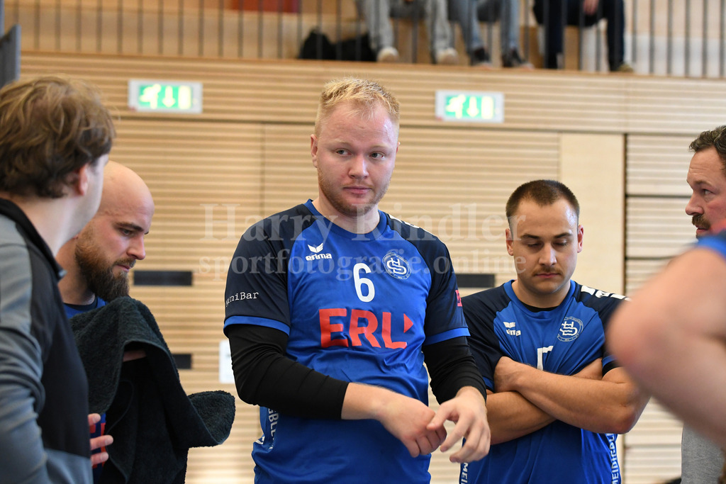 HC Deggendorf : TSV Taufkirchen/Vils | Jan Stengl  (HC Deggendorf  #6) - Realisiert mit Pictrs.com