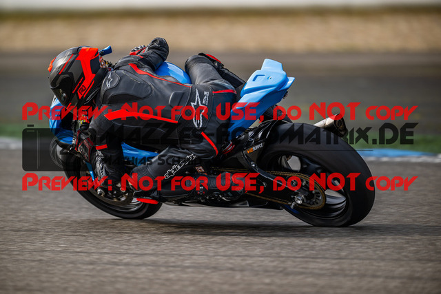 MaZZes_Fotomatrix_20240317_6021986_5569 | Fotograf Mathias Schmid
Sportfotograf,
Eventfotograf,
Hochzeitsfotograf,
Portraitfotograf