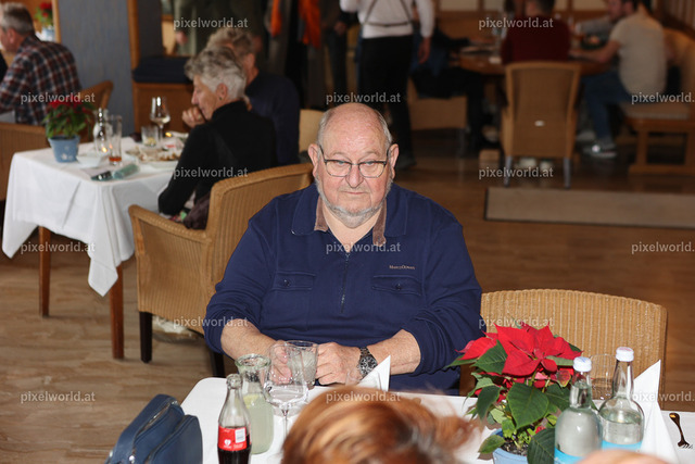 Martini Gansl Essen mit Otto Hoffmann | Bildershop von pixelworld.at - Realisiert mit Pictrs.com