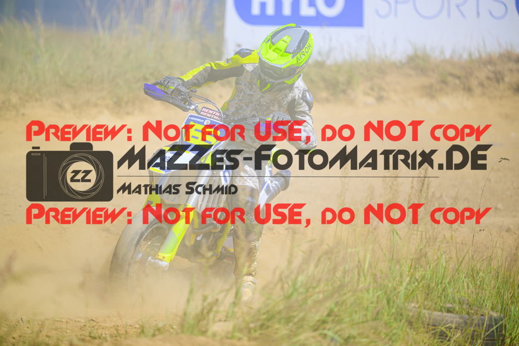 MaZZes_Fotomatrix_20250704_6007705_8271 | GELB