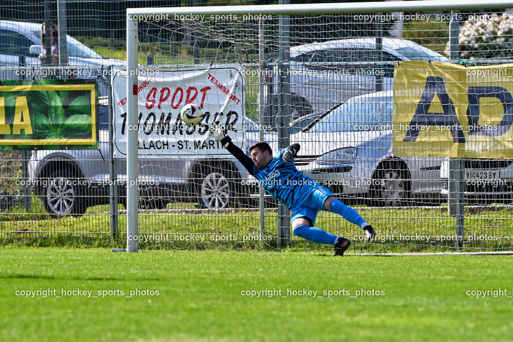 SC Landskron vs. FC Faakersee | Elfmeter, Tor SC Landskron, #38 Michael Lessiak FC Faakersee, SC Landskron vs. FC Faakersee, SC Landskron vs. FC Faakersee am 27.04.2025 in Villach (Sportanlage Landskron), Austria, (Photo by Bernd Stefan)