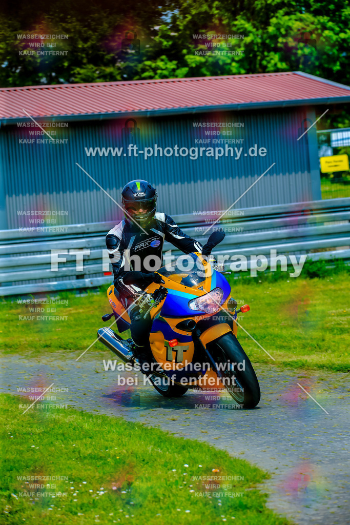 _NBG4329 | Hier findet Ihr Bilder von Touristenfahrten auf der Nürburgring Nordschleife oder von anderen Veranstaltungen die ich besucht habe. Viel Spass beim Durch Schauen 