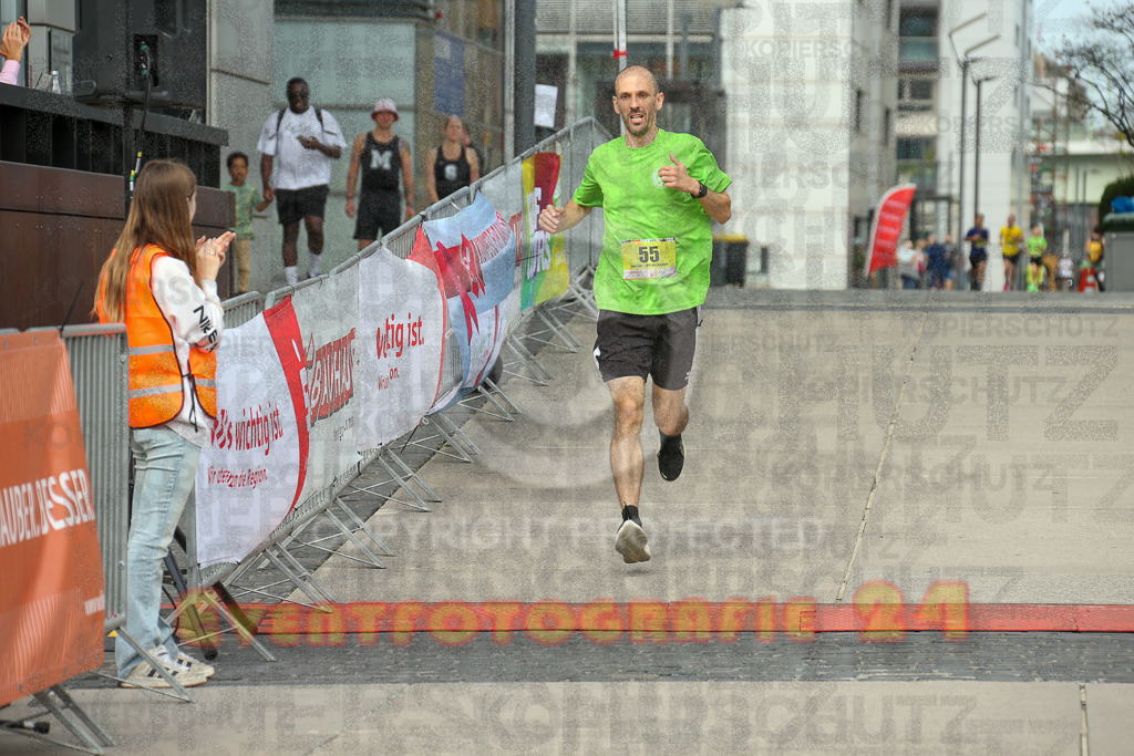 250920_1320_EX1_4073 | Sportfotografie im Rhein-Sieg Kreis, Köln, Bonn, NRW, Rheinland Pfalz, Hessen, etc. Unser Tätigkeitsfeld umfasst den Laufsport vom Volkslauf über den Marathon, Duathlon, Triathon bis zum Ultralauf wie Kölnpfad Ultra oder Schindertrail.