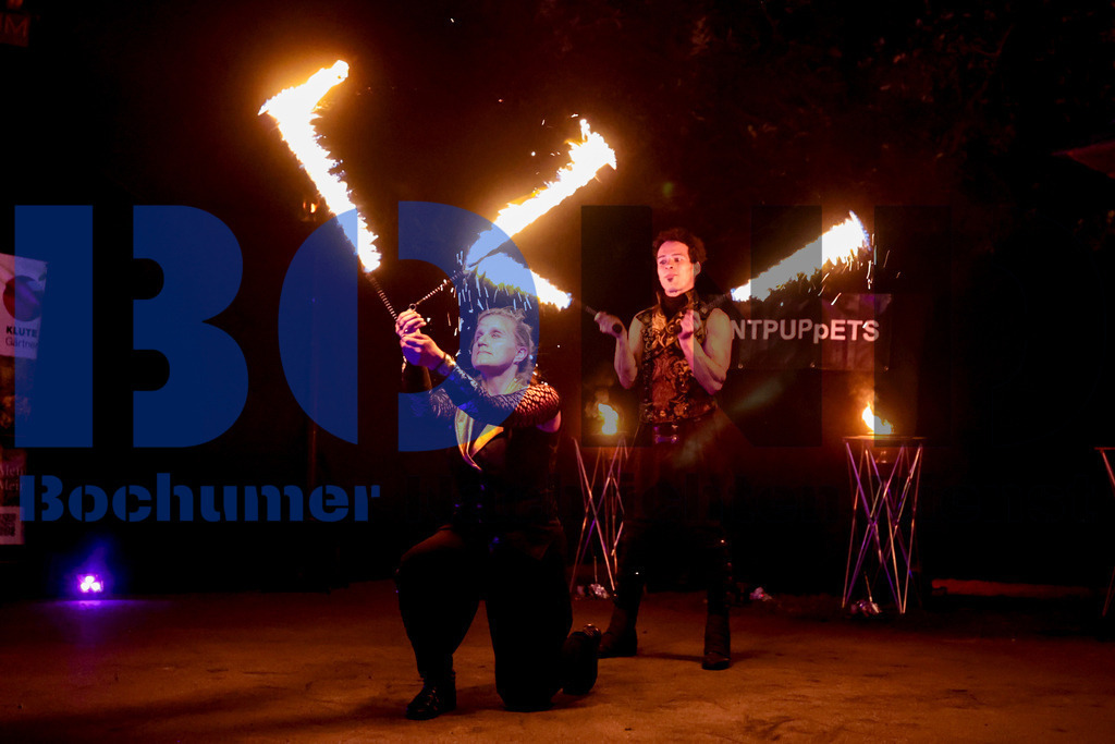 SES_MKRLHE20250705-125 | bond - Realisiert mit Pictrs.com