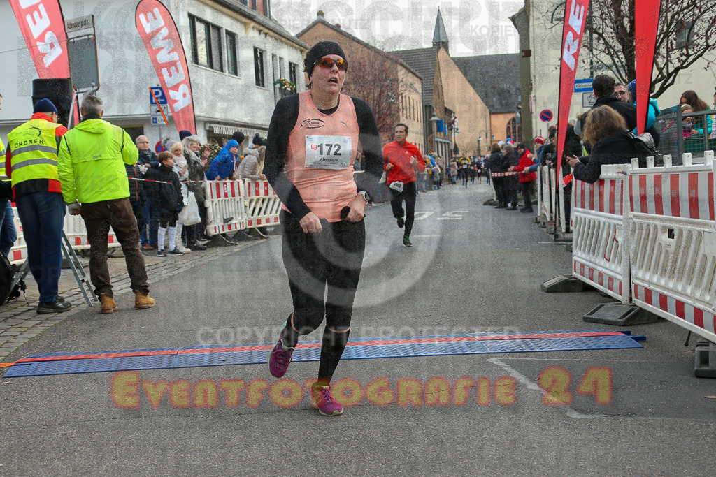 221127_1219_EX1_2439 | Sportfotografie im Rhein-Sieg Kreis, Köln, Bonn, NRW, Rheinland Pfalz, Hessen, etc. Unser Tätigkeitsfeld umfasst den Laufsport vom Volkslauf über den Marathon, Duathlon, Triathon bis zum Ultralauf wie Kölnpfad Ultra oder Schindertrail.