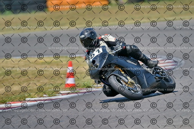 26bc03-2622 | markuskiefer.com - Realisiert mit Pictrs.com