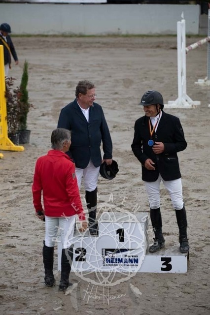 2B4A3290 | pixelfaenger - Realisiert mit Pictrs.com