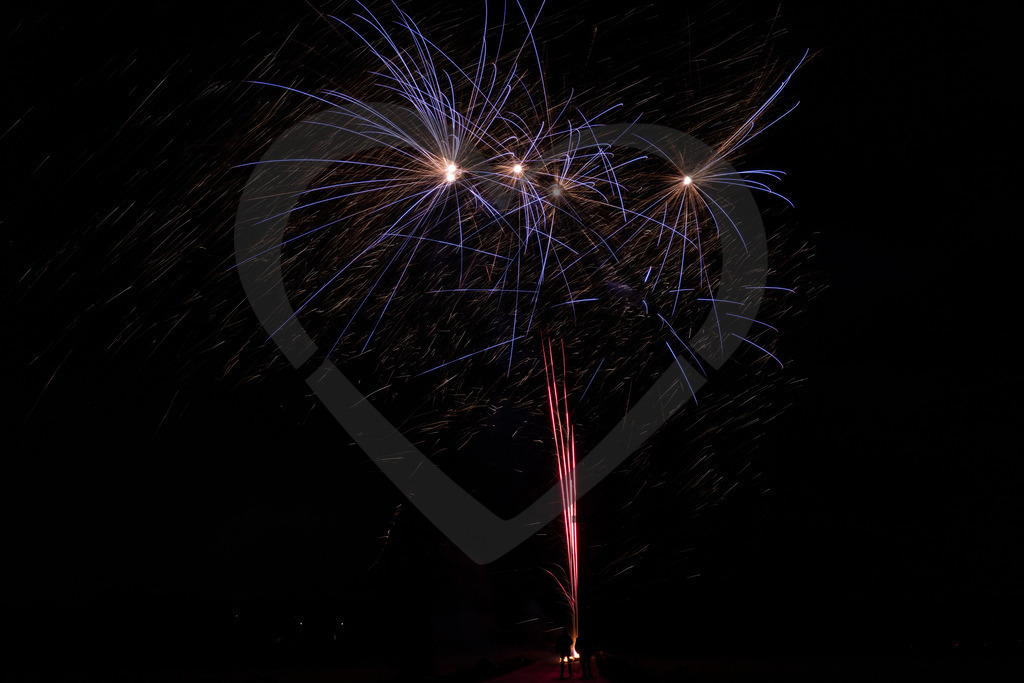 20260101_002737_Silvesterfeuerwerk | aloa-fotografie - Realisiert mit Pictrs.com