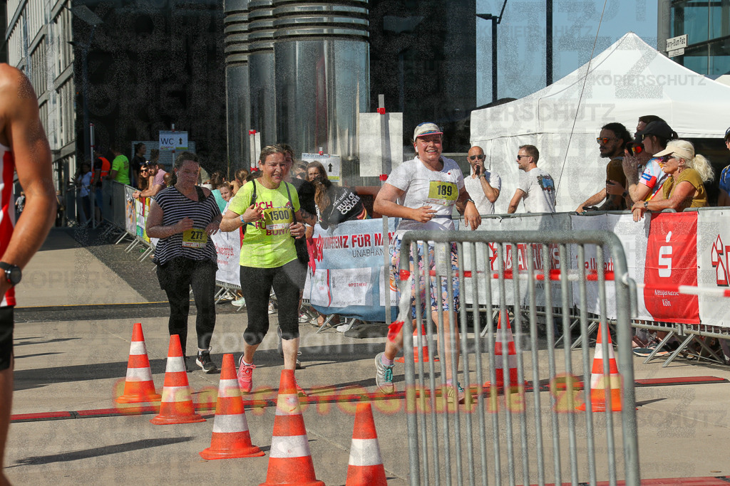 240921_1509_EX1_4468 | Sportfotografie im Rhein-Sieg Kreis, Köln, Bonn, NRW, Rheinland Pfalz, Hessen, etc. Unser Tätigkeitsfeld umfasst den Laufsport vom Volkslauf über den Marathon, Duathlon, Triathon bis zum Ultralauf wie Kölnpfad Ultra oder Schindertrail.