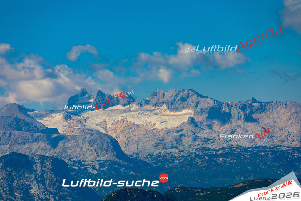Dachstein Gletscher Hallstatt Bild- Das Luftbild wurde 2025 vom UL-Flugzeug heraus erstellt ( keine Drohne ) - Hochauflösende Luftaufnahme -Nicht vergleichbar mit Google Maps oder Satelittenbilder- Die Geschenkidee !Mit Lizenz und Bildrechte bestellbar