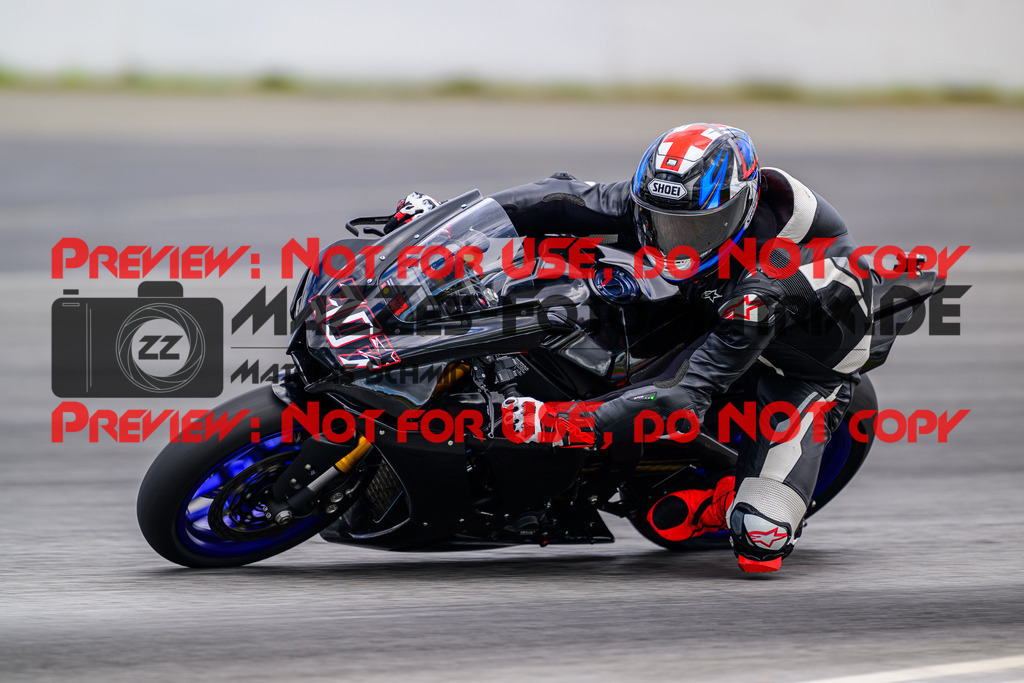 MaZZes_FotoMatrix_240615_6007705_8887 | ROT