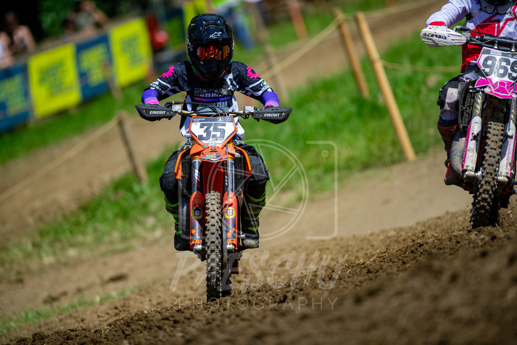 85 er (384) | Paeschuphoto Shop - Wer nicht sucht der auch nicht findet.Ob Motocrossbilder oder von einem besuchtem Spiel, Hauptsache Action. - Realisiert mit Pictrs.com