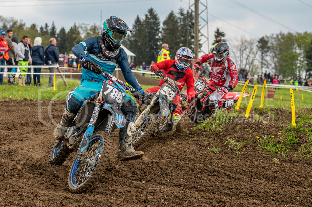 Motocross Schlatt bei Winterthur - 30. April 2022 | Motocross Schlatt bei Winterthur
MC Wila, Schlatt bei Winterthur
Bild: Sportfotografie Markus Aeschimann | www.markus-aeschimann.ch - Realisiert mit Pictrs.com