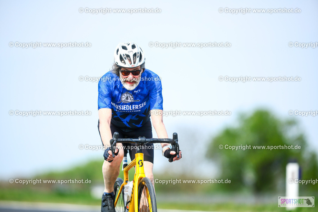 347_TRA57487 | Neusiedlersee Radmarathon 2026@sportshot_your_pictrs #yourpictures#roadtowm2029 #nrm #neusiedlerseeradmarathon #neusiedlersee #neusiedlerseetourismus #burgenland #mörbisch #nrm26 #burgenlandtourismus #voglundco #poweredbyburgenlandtourismus #radsport #rad #marathon #ucigranfondo #visitburgenland #ucigranfondoworldseries