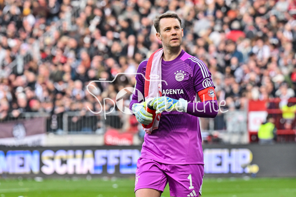 FC St. Pauli - FC Bayern München | ST. PAULI, DEUTSCHLAND - 11. APRIL: im Bild Manuel NEUER (FC Bayern Munich 1) / Einzelfoto / Freisteller während dem Bundesligamatch zwischen dem FC St. Pauli und dem FC Bayern München am 29. Spieltag im Millerntor Stadion / DFL REGULATIONS PROHIBIT ANY USE OF PHOTOGRAPHS AS IMAGE SEQUENCES AND/OR QUASI-VIDEO