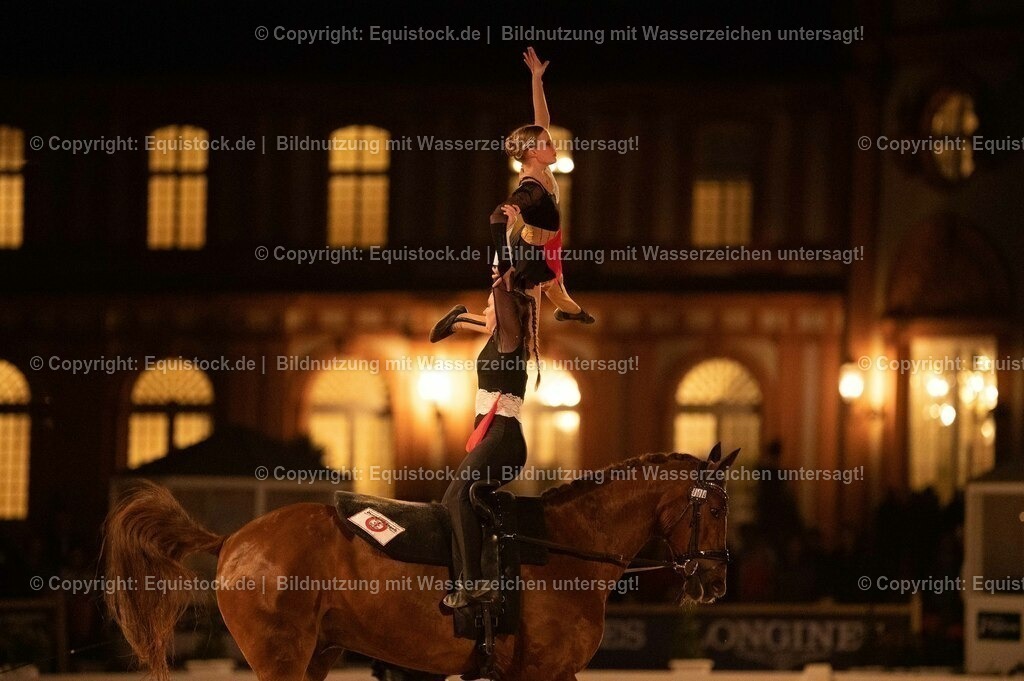 20230527_Voltigieren_NASPA_Flutlicht_1037 | equistock