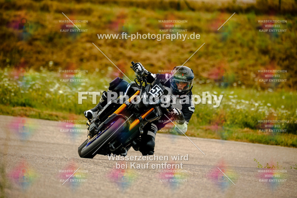 Chambley Juli-0753 | Hier findet Ihr Bilder von Touristenfahrten auf der Nürburgring Nordschleife oder von anderen Veranstaltungen die ich besucht habe. Viel Spass beim Durch Schauen 