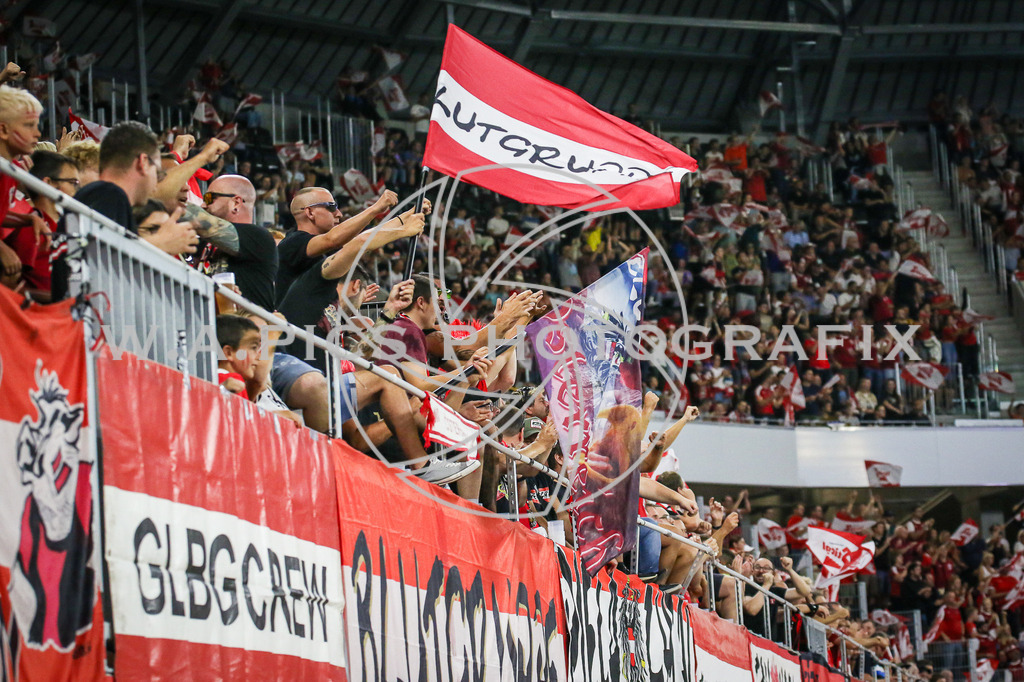 AUSTRIA vs MOLDAVIA | LINZ,AUSTRIA,07.SEPT.23 - INT.SOCCER - AUSTRIA vs MOLDAVIA.  Image shows fans of  Austria.
Photo: Sportmediapics.com/ Andreas Willdoner