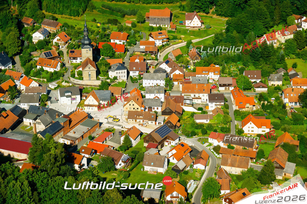 Die Luftaufnahme Obernsees - Mistelgau wurde vom UL-Flugzeug (keine Drohne) aus fotografiert.Hohe Druck- Auflösung-die Geschenkidee!