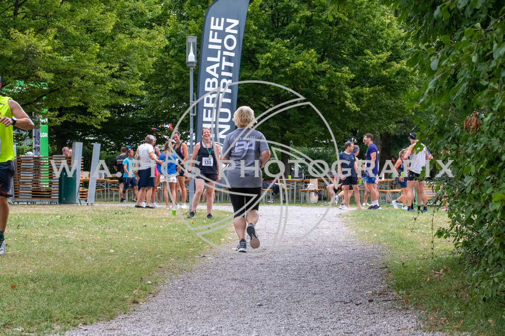 ..... | AUSTRIA, 17.08.24, Gmunden, HERBALIFE 5K Gmunden , Image shows: Photo: WAPICS / Andreas Willdoner