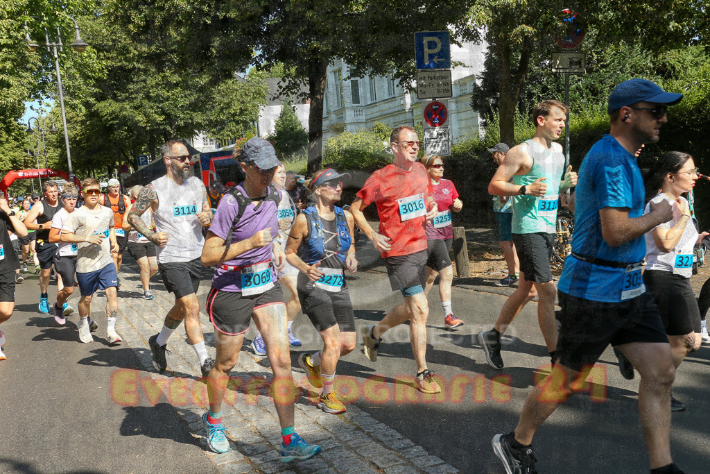 250621_1000_EX1_1196 | Sportfotografie im Rhein-Sieg Kreis, Köln, Bonn, NRW, Rheinland Pfalz, Hessen, etc. Unser Tätigkeitsfeld umfasst den Laufsport vom Volkslauf über den Marathon, Duathlon, Triathon bis zum Ultralauf wie Kölnpfad Ultra oder Schindertrail.
