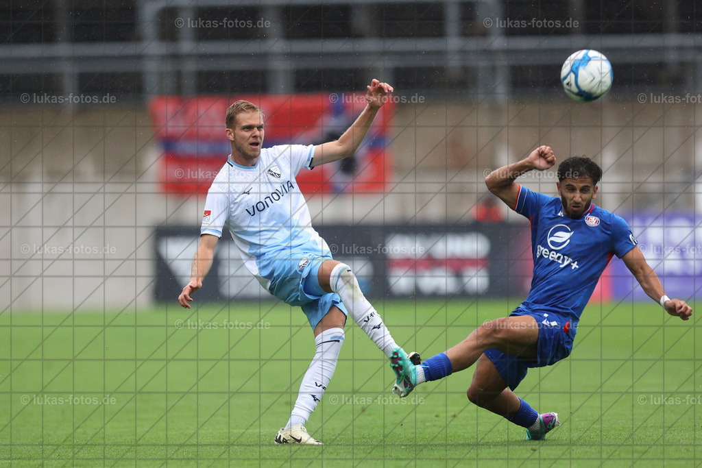 Wuppertaler SV - VfL Bochum Testspiel | Wuppertaler SV - VfL Bochum Testspiel - Realisiert mit Pictrs.com