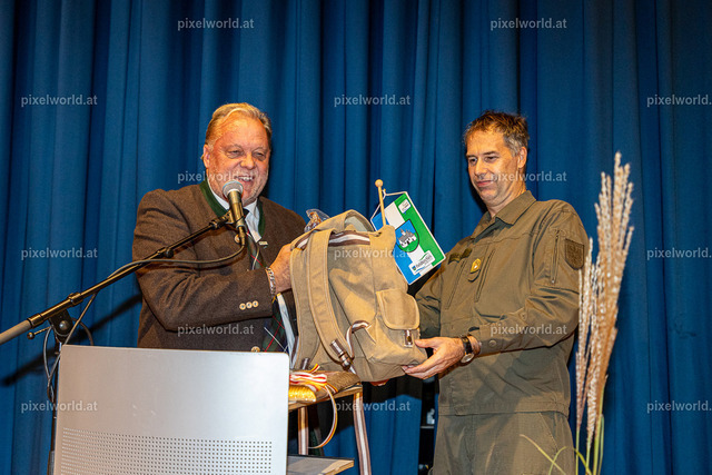 Empfang des Bundesheeres im Stadtsaal | Bildershop von pixelworld.at - Realisiert mit Pictrs.com