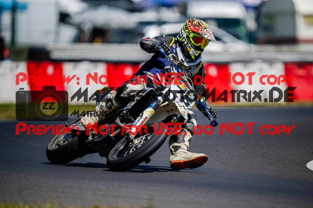 MaZZes_FotoMatrix_220702_7955 | S3