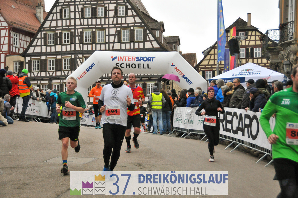 VR Bank Hauptlauf 10000m | 3 Koenigslauf 2023 - Realisiert mit Pictrs.com