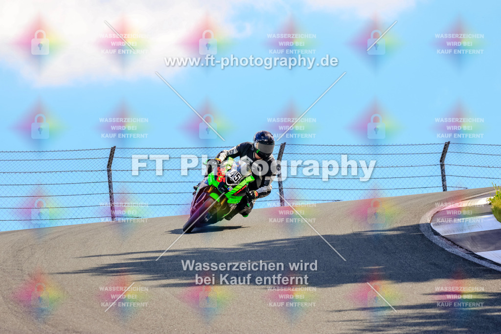 _TCM4260 | Hier findet Ihr Bilder von Touristenfahrten auf der Nürburgring Nordschleife oder von anderen Veranstaltungen die ich besucht habe. Viel Spass beim Durch Schauen 