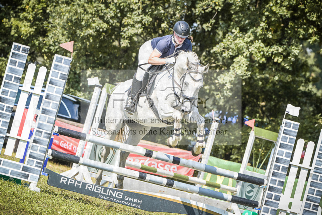DOS_0908 | Entdecke hochwertige Reitturnierfotos von Foto Oger. Professionell, emotional und authentisch – jetzt Lieblingsmomente im Shop bestellen.Deutschlandweite Turnierfotografie. - Realisiert mit Pictrs.com