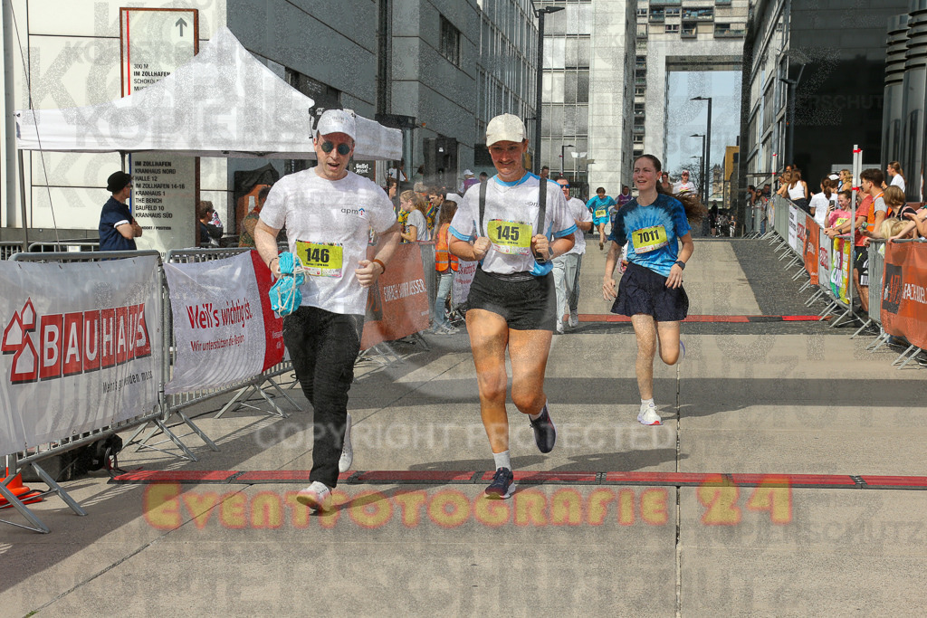250920_1346_EX1_6626 | Sportfotografie im Rhein-Sieg Kreis, Köln, Bonn, NRW, Rheinland Pfalz, Hessen, etc. Unser Tätigkeitsfeld umfasst den Laufsport vom Volkslauf über den Marathon, Duathlon, Triathon bis zum Ultralauf wie Kölnpfad Ultra oder Schindertrail.