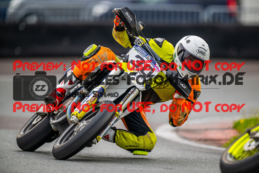 MaZZes_FotoMatrix_240621_6007705_0322 | ROT