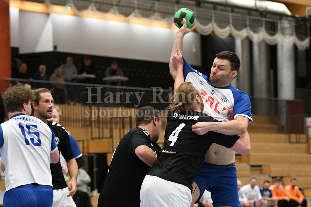 HC Deggendorf : Burghausen II | Michael Buchner  (HC Deggendorf  #5) - Realisiert mit Pictrs.com