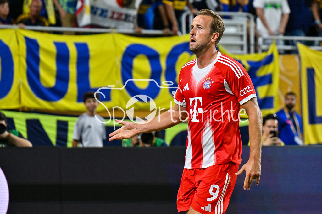 FC Bayern München - Boca Juniors | Jubel der Bayern nach dem Treffer zum 1-0 durch Harry KANE (FC Bayern Muenchen 9) / Tor / Torschuetze / Freude / Happy / FIFA Club World Cup: FC Bayern Muenchen - Boca Juniors, Hard Rock Stadium am 20.06.2025 / NOT FOR SALE IN USA