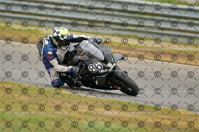 25bt05-0188 | markuskiefer.com - Realisiert mit Pictrs.com