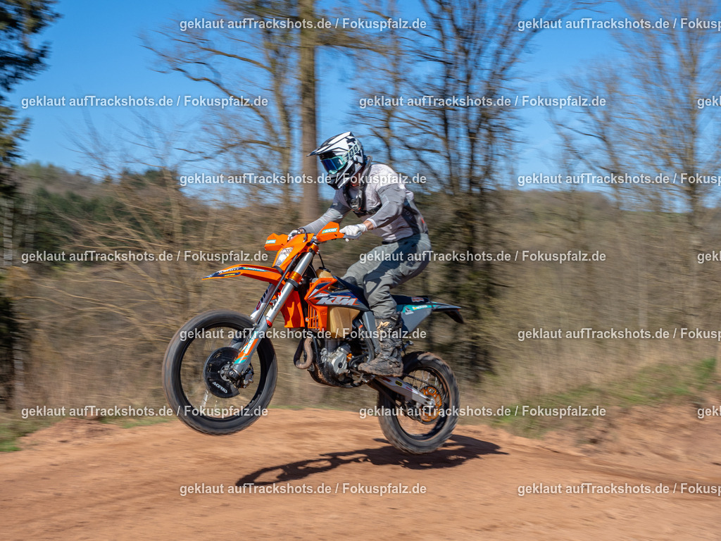 Schweyen040525-36 | Trackshots.de / Fokuspfalz.de - Realisiert mit Pictrs.com