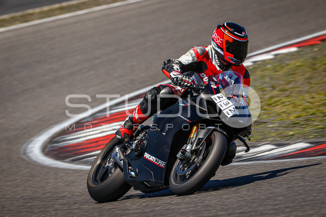 0232-260526NBR-014_232 | Deine Full-Service-Agentur für ✔️Videoproduktionen und ✔️Motorsportfotografie Jetzt Angebot anfragen!
