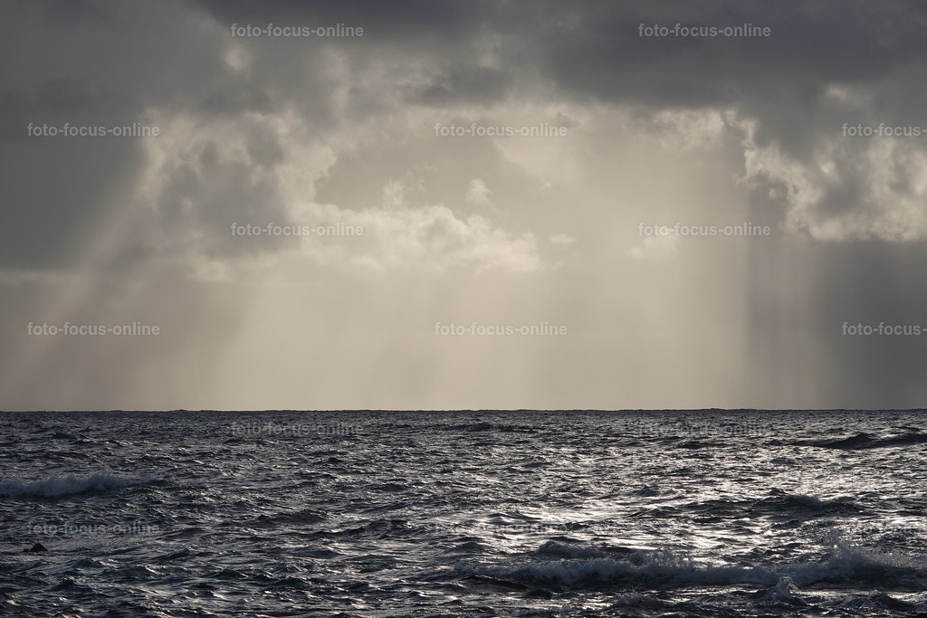 Sunset 1 | Threatening clouds