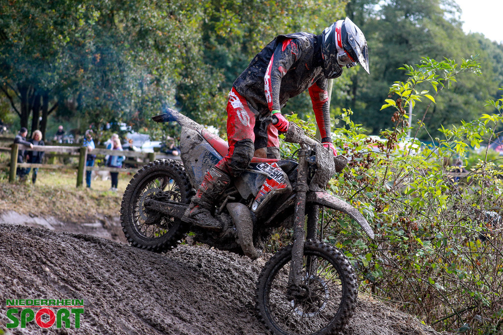 OpenTrack2024_Samstag_223 | Bildergalerie von Sport-Ereignissen aber auch von weiteren spannenden Dingen - nicht nur vom Niederrhein. In Anlehnung an den bekannten Spruch von Hanns Dieter Hüsch heißt das Motto: "Niederrhein ist überall".  - Realisiert mit Pictrs.com