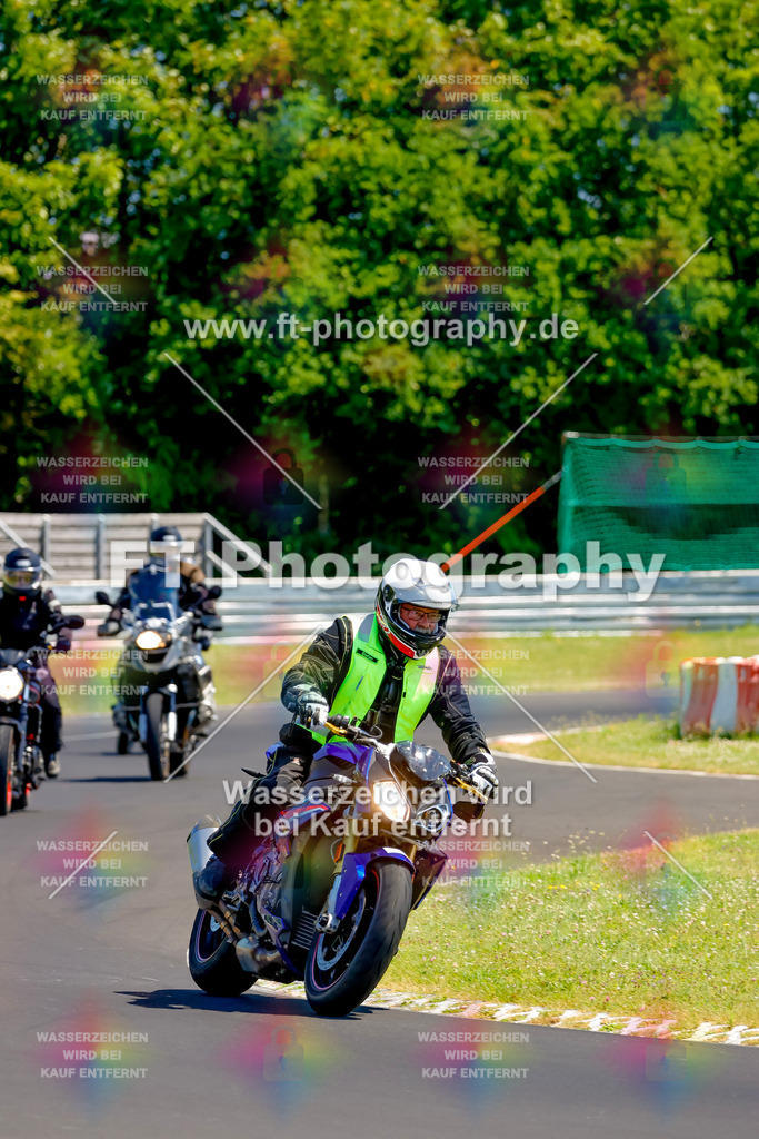 _MOT9441 | Hier findet Ihr Bilder von Touristenfahrten auf der Nürburgring Nordschleife oder von anderen Veranstaltungen die ich besucht habe. Viel Spass beim Durch Schauen 
