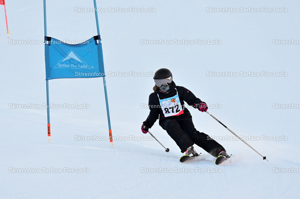 SRF_25.12.2025_0229 | Skirennfotos,Serfaus,Fiss,Ladis,Kinderskirennen,Winter,Tirol,Oberland,skirace,SFL,feelfree,weil wir's genießen,ski,Ski,skifahren,Sonnenplateau, - Realisiert mit Pictrs.com