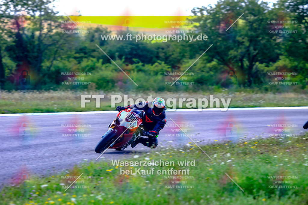 _OUR5753 | Hier findet Ihr Bilder von Touristenfahrten auf der Nürburgring Nordschleife oder von anderen Veranstaltungen die ich besucht habe. Viel Spass beim Durch Schauen 