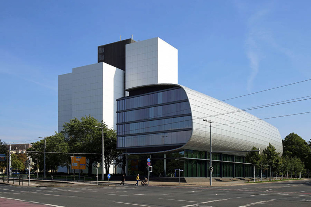Bildlexikon Leipzig - Deutsche Nationalbibliothek | Das Team hinter BILDLEXIKON LEIPZIG bündelt historische wie aktuelle Informationen über die Stadt Leipzig in Text und Bild auf einer Plattform und stellt diese der interessierten Öffentlichkeit zur Verfügung.