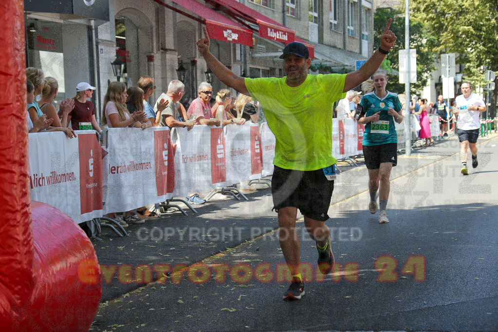 250621_1226_EX1_5854 | Sportfotografie im Rhein-Sieg Kreis, Köln, Bonn, NRW, Rheinland Pfalz, Hessen, etc. Unser Tätigkeitsfeld umfasst den Laufsport vom Volkslauf über den Marathon, Duathlon, Triathon bis zum Ultralauf wie Kölnpfad Ultra oder Schindertrail.